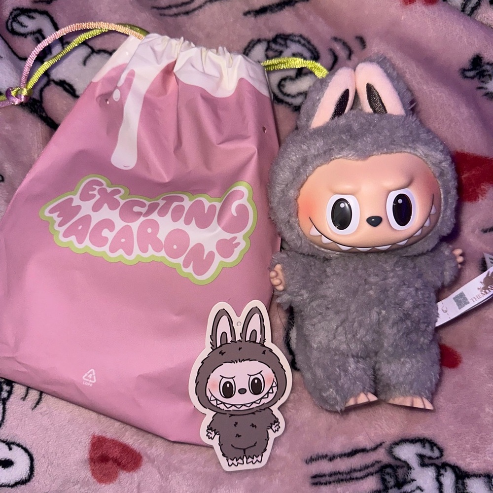 The Monsters Exciting Macaron Labubu Sesame Bean